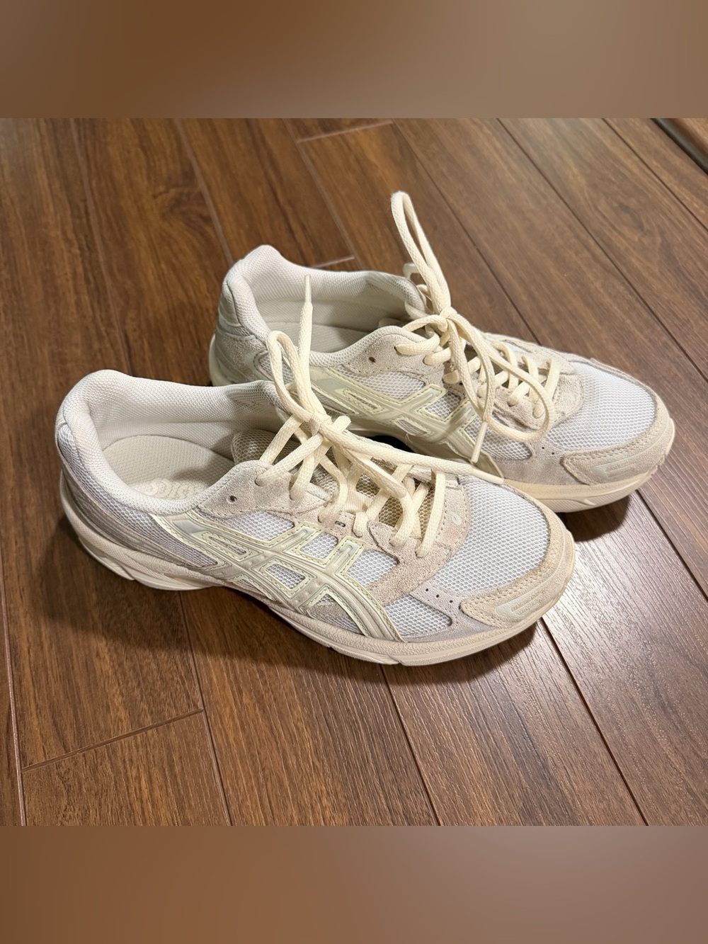 ASICS GEL-1130 Cream Sneakers size 7 women’s